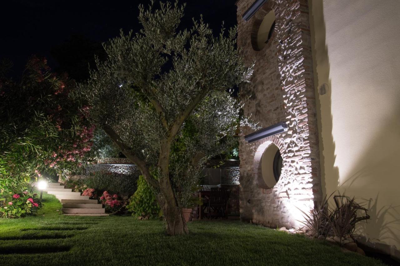 Sesto Armonico B&B Palazzolo  Bagian luar foto